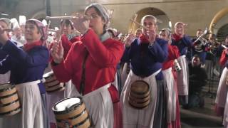 IZADA DE LA BANDERA TAMBORRADA 2017 DONOSTIA  SAN SEBASTIÃN [upl. by Barthel212]