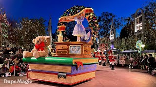 A Christmas Fantasy Parade  Final Performance  2023 Holidays at the Disneyland Resort 4K [upl. by Bolen]