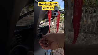 Honda biz 2025 es preta detalhes novabiz hondabiz125 scooter [upl. by Vlad]