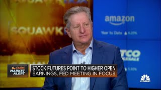 Theres no evidence of a recession so far says Neuberger Bermans Steve Eisman [upl. by Oirrad146]