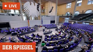 Der Bundestag gedenkt der Opfer des Holocaust [upl. by Hartfield]