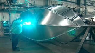 The Crestliner Advantage Continuous Welding Process [upl. by Meng]