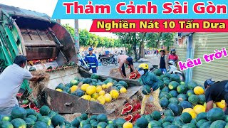 Thảm cảnh đập phá 30 tết Ai thấy cũng đau lòng 10 Tấn dưa hấu nghiền nát ở Sài Gòn [upl. by Ibur]