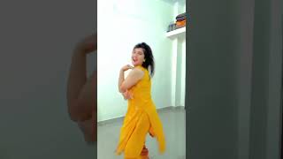 Aayega aayega sajan please support me💃💃🙏🙏😔  dance video  dance Life  dancer [upl. by Jochebed]