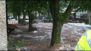 Les Arcs sur Argens  Inondation  Part 1  15062010 [upl. by Corinna692]