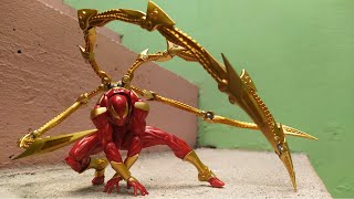 Amazing Yamaguchi Spiderman Iron Spider  Kaiyodo Revoltech [upl. by Scarrow47]