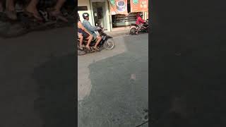 Ang tumal ng pasada bakit kaya trending video viral viralvideo shorts short shortvideo funny [upl. by Jarin462]