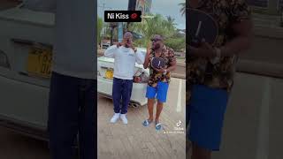 HBABA na BARAKA DA PRINCE WATOTO WA MWANZA WACHAFUA HALI YA HEWA KUPITIA Ni Kiss CHALLENGE [upl. by Rawde]