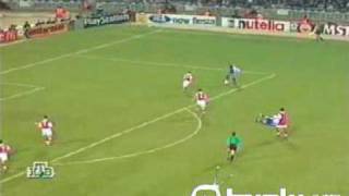 Batistuta Goal Against Arsenal Seaman NO CHANCE wwwluckymobiletk [upl. by Naivat847]