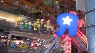 ★★★ Toys R Us ★★★ Times Square Ferris Wheel Ride  Worlds largest Toy Store [upl. by Arremat]