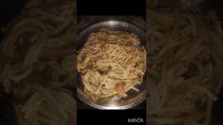 Street style hakka noodles recipeenjoy with friends recipefood cookwithparul recipe [upl. by Babbie317]