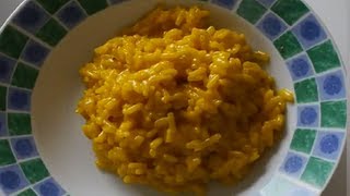 ricetta dietetica risotto alla milanese 336 kcal [upl. by Ecyrb65]