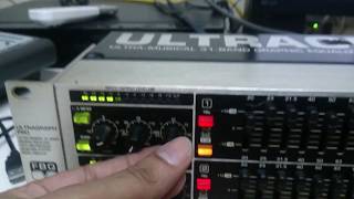 Never buy used Graphic Equalizer Behringer Ultragraph Pro GEQ3102 31 Band Stereo Graphic Equalizer [upl. by Yajiv]