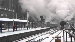 VSOE British Pullman in Woking [upl. by Hinze]