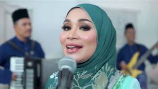 Suasana Hari Raya  Datuk Sharifah Aini Cover by Anis Syazwani I MelodiRayaAriani [upl. by Sheryle]