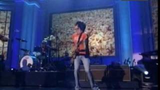 Stone Temple Pilots  Revolution Beatles live 2001 HQ 0815007 [upl. by Ennairrac907]