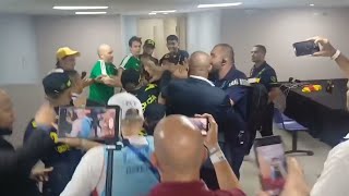 Rádio Gaúcha confusão na sala de imprensa após Colômbia 2 x 1 Brasil 16112023 [upl. by Mord]