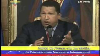 Rueda de prensa de Hugo Chávez con medios internacionales 5 diciembre 2006 [upl. by Inuat]