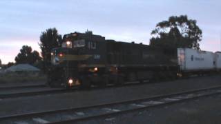 EMD 16645E at idle  X49 at Camperdown [upl. by Manlove]