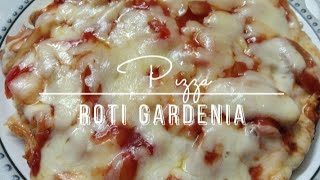 Pizza Roti Gardenia  Pizza Guna Cendawan Enoki pun Sedap [upl. by Eimmaj]