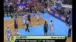 Baloncesto Barcelona Real Madrid 5º partido final ACB 2000 [upl. by Moyers]