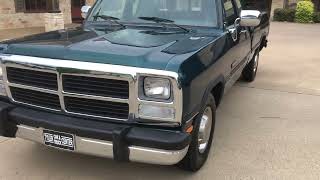 1993 Dodge D250 59 Diesel Start up walkaround [upl. by Carolus]