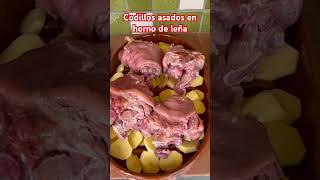 Codillos asados en horno de leña metieneshastalosfogones codilloasado cerdo asado [upl. by Angelico]