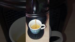 Recensione INISSIA NESPRESSO DELONGHI [upl. by Esilana]