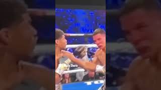 UpCloseSloMo Shakur Stevenson lefthand counter vs Valdez valdezstevenson boxingmatch [upl. by Gavan]