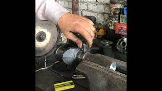 How To Rebuild Antique Model Peters Engines Broken Crankshaft with Bolt Technique [upl. by Whiney]