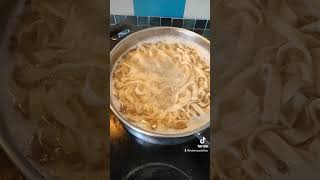 Pasta casera tagliatelle italianfood pasta [upl. by Terrell913]