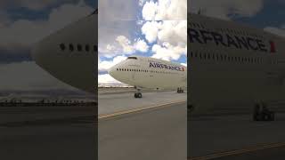 Air France Boeing 747 pilot turns around and heads towards runway for take off [upl. by Medea391]