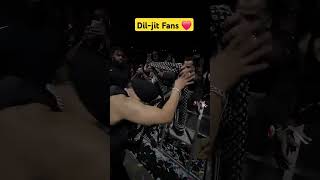 Diljit Dosanjh Meeting His crazy fans At 🇬🇧 concert 🫶❤ shorts diljitdosanjh haniaamir diljit [upl. by Nauj924]