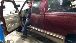 1997 GMC Sierra 1500 straight pipes [upl. by Apoor51]