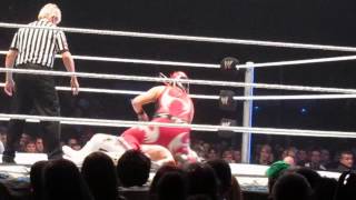 Smackdown World Tour 2012 Sin Cara vs El Local  Lyon Halle Tony Garnier 01112012 [upl. by Aramenta766]