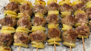 SPIEDINI DI POLPETTE E PATATE di Betty e Marco  Ricetta facile e veloce  SUB ENG [upl. by Ajup]