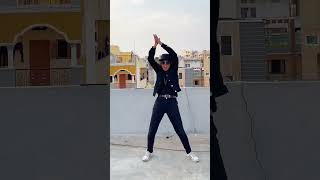 Chick chicklet 🕺chiranjeevi nagma roopteramastana youtube youtubeshorts viral dancer girl [upl. by Fleisher]