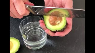 Hoe bewaar je een halve avocado [upl. by Elleiad980]