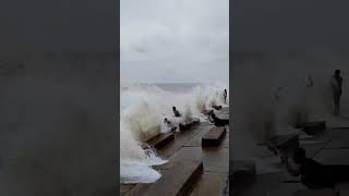 Big Waves at Sea Beach [upl. by Atalya]