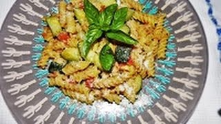 Fusilli con tonno e zucchine [upl. by Huldah]