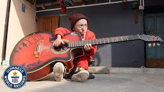 Life As The Shortest Man In The World  Guinness World Records [upl. by Nedia896]