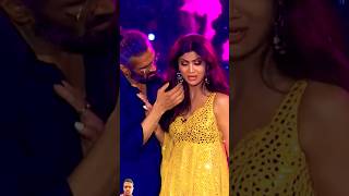 Sunil Shetty and Shilpa program dance youtubemusic program suilshetty shilpa dhadkan [upl. by Sheelah2]