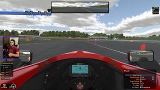 Iniciando no automobilismo virtual Primeiras corridas no IRacing [upl. by Elocon764]