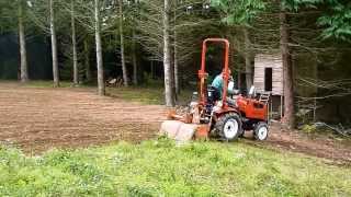 Tracteur 16 CV Jinma au travail [upl. by Frodine]