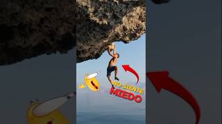 ¡INCREIBLE Alex Honnold El Escalador Sin Cuerda Que No Siente Miedo [upl. by Gilud]