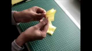 Tutoriel  faire une jonquille en papier crépon [upl. by Adyam]