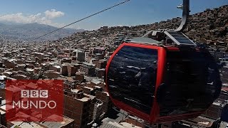 Bolivia el teleférico que unió dos mundos  BBC Mundo [upl. by Nikkie]