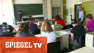 Das süchtige Klassenzimmer Deutschlands einzige Schule für Drogenabhängige  SPIEGEL TV [upl. by Brenn]