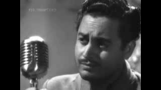 Tang Aa Chuke Hain Kashmakashe Zindagi Se Hum  Pyasa 1957  Mohd Rafi [upl. by Nysila]