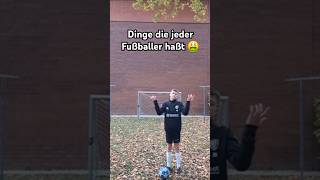 Stinkende Leibchen🤢viralvideofußballyoutubeshorts [upl. by Nnairahs]